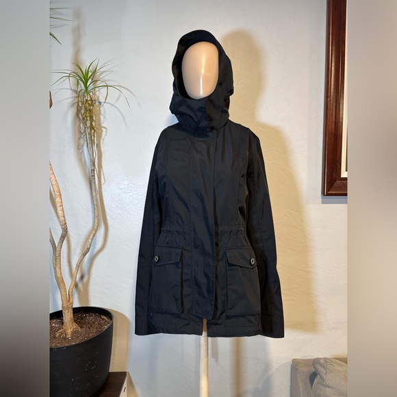 Vintage Abercrombie and Fitch Black Nylon Parka Water and wind resistant - Picture 1 of 16